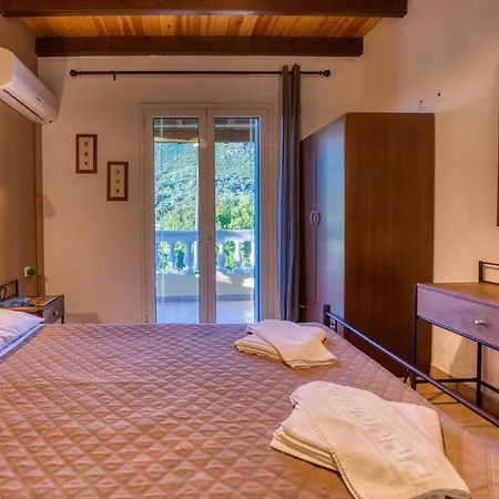 Apartamento Stefanias Appartments *