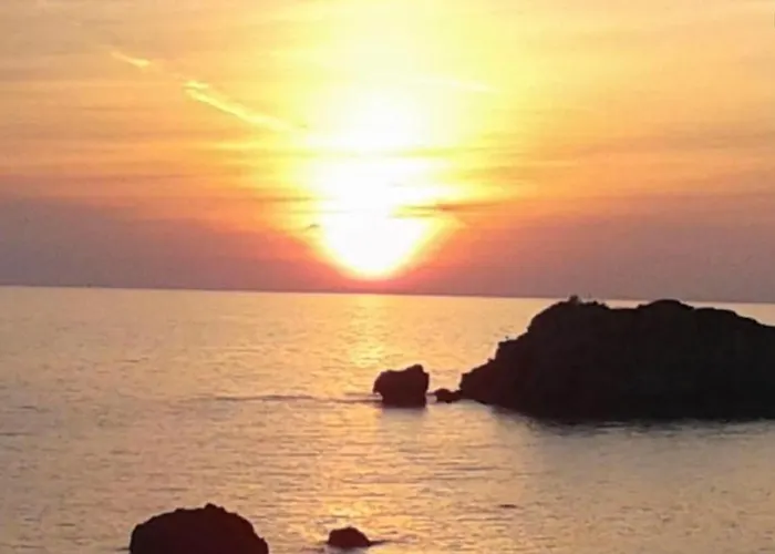 Stefanias Appartments アパート