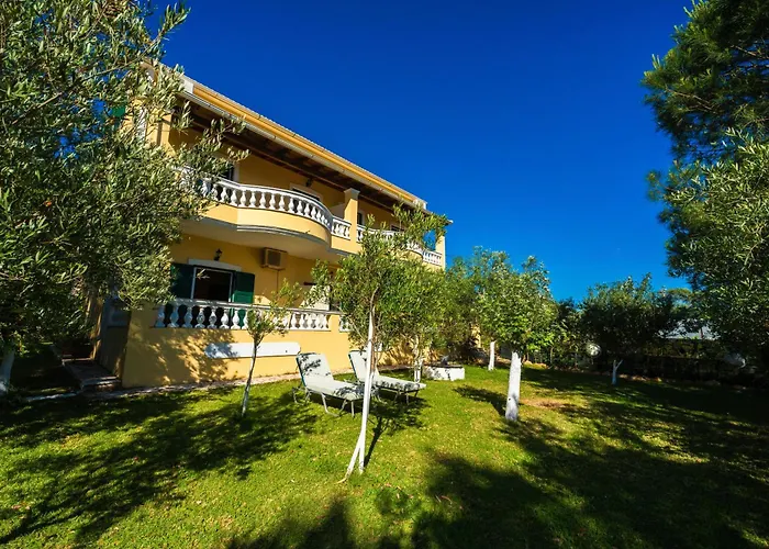 Lejlighed Stefanias Appartments Ágios Matthaíos